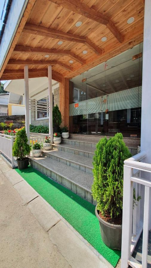 Nomadic Inn Dharamshala Dış mekan fotoğraf